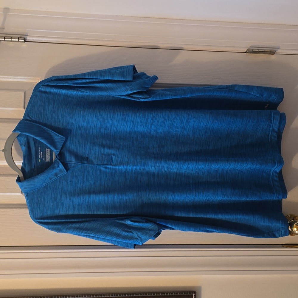 TEK GEAR BRAND MEN'S BIG AND TALL BLUE SHORT SLEEVES POLO SIZE XXL